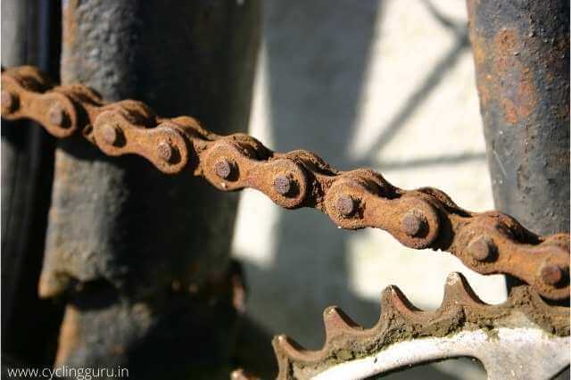 how to clean the bicycle chain with household products